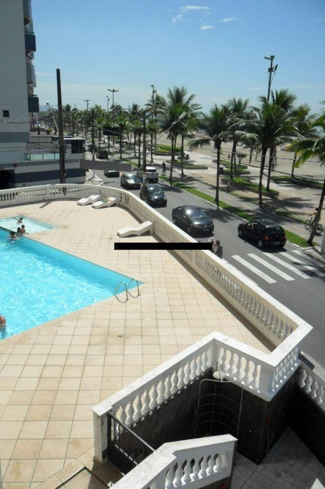 Apartamento Frente Ao Mar Com Varanda E Piscina Praia Grande  Zewnętrze zdjęcie